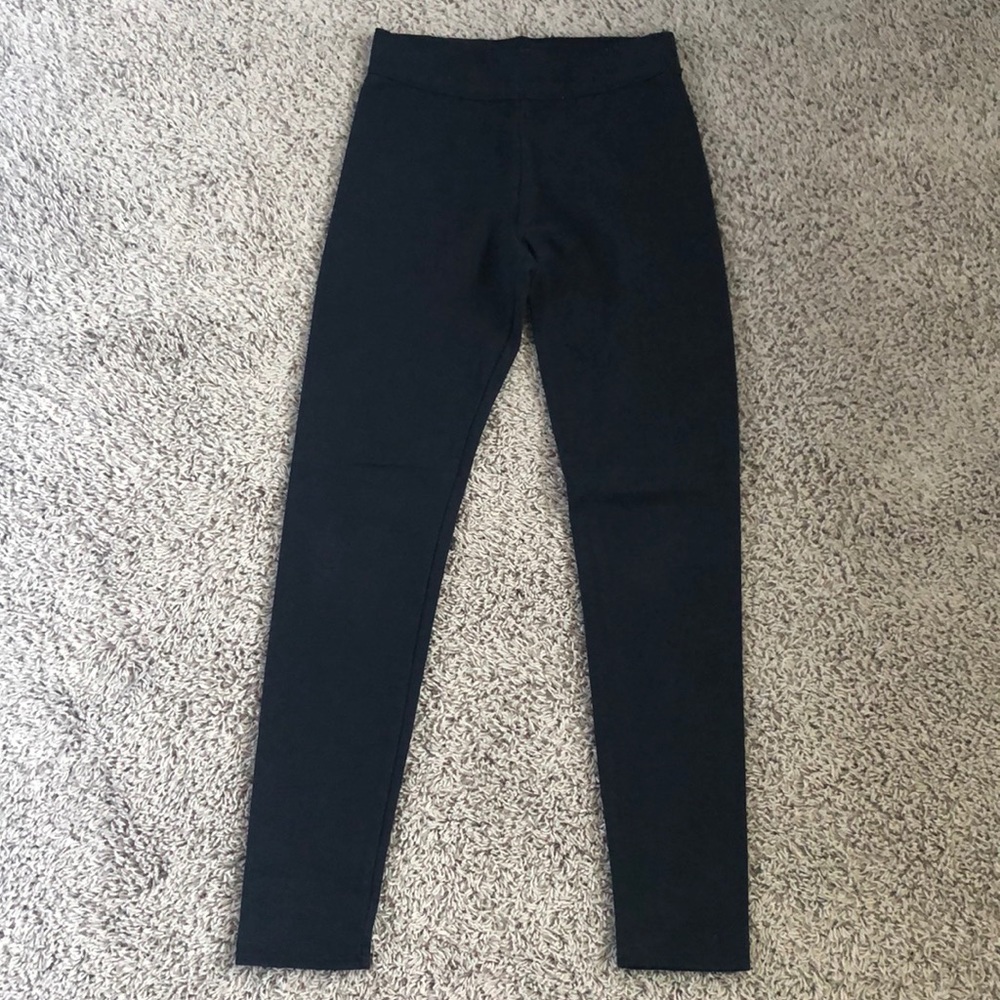 Black Abercrombie & Fitch leggings